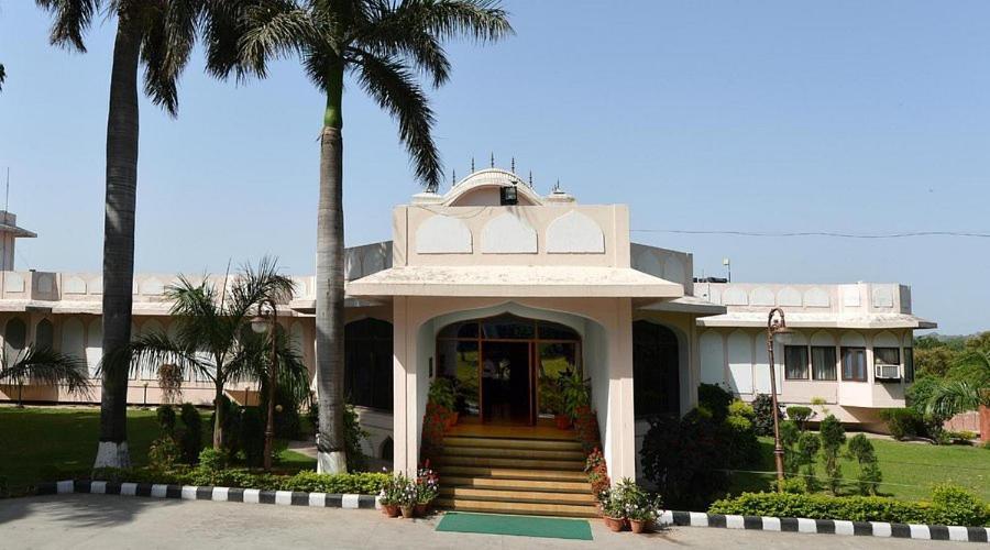 Yadavindra Gardens Pinjore Pinjaur エクステリア 写真